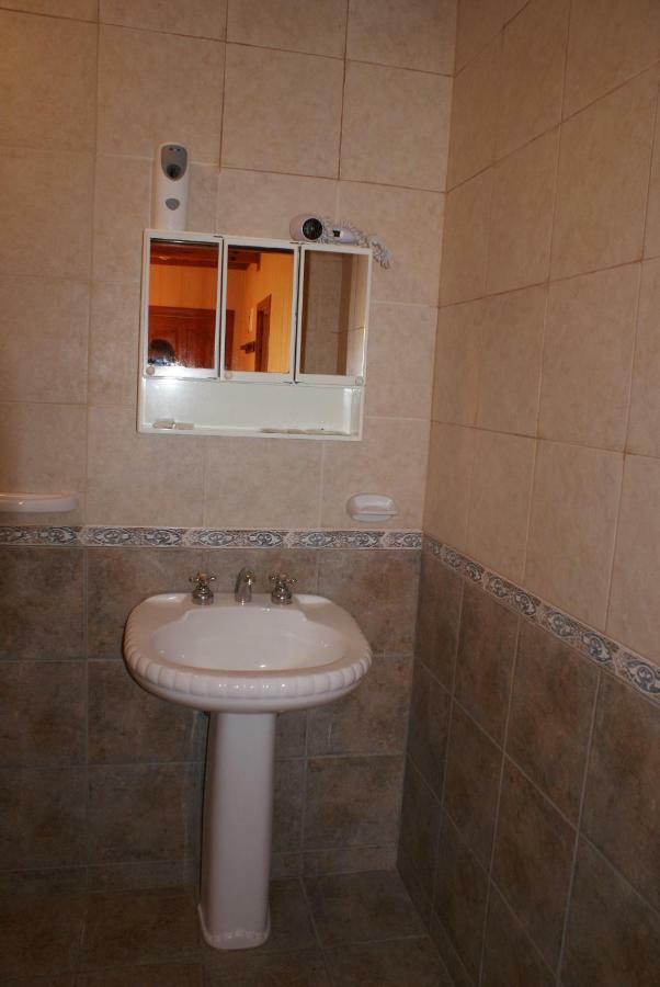 El Puente Aparts- Departamentos Independientes El Calafate Ngoại thất bức ảnh