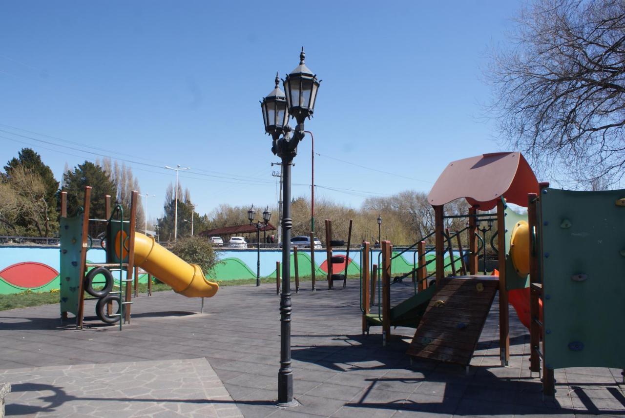 El Puente Aparts- Departamentos Independientes El Calafate Ngoại thất bức ảnh
